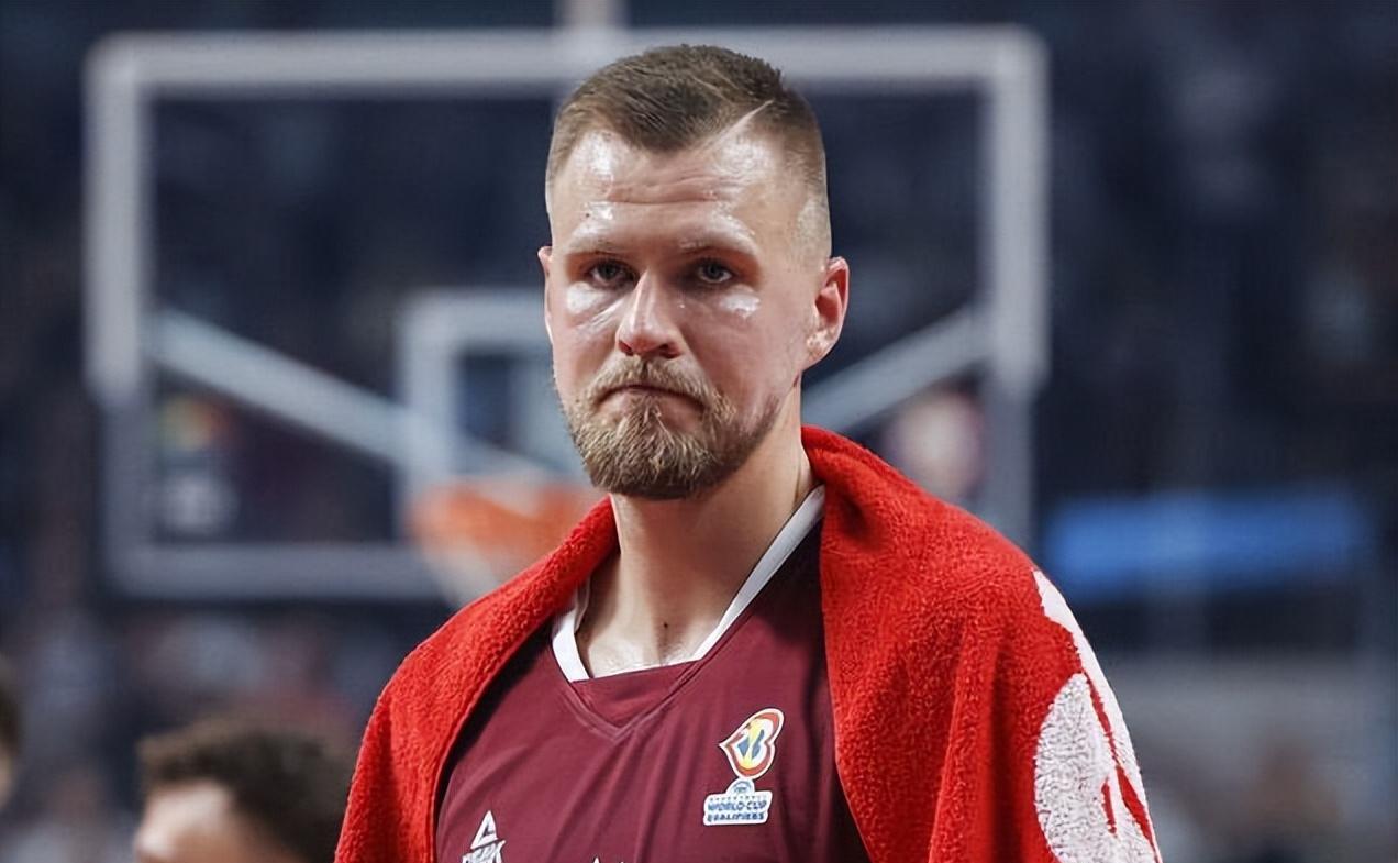 首节净输, 三分球为拉, https