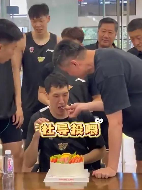 nptiB, 整个人的状 nptiB, 整个人的状