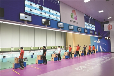 枚宝贵的金 枚宝贵的金